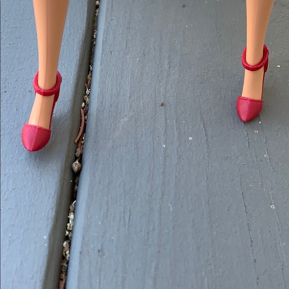 Dark red pointed Barbie heels - Picture 3 of 4